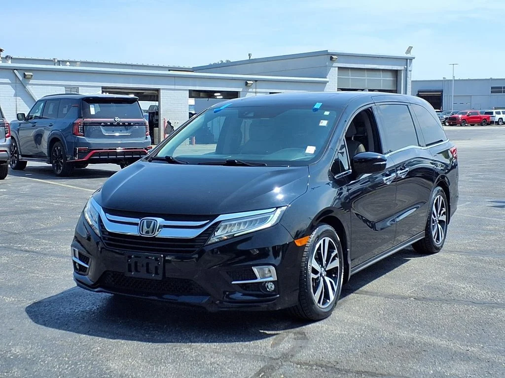 Certified Used 2019  Honda Elite image 2