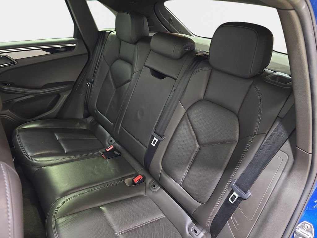 Used 2017 Blue Porsche Base image 17