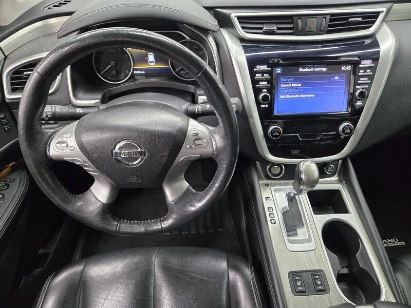 Used 2018 Pearl White Nissan SL image 9