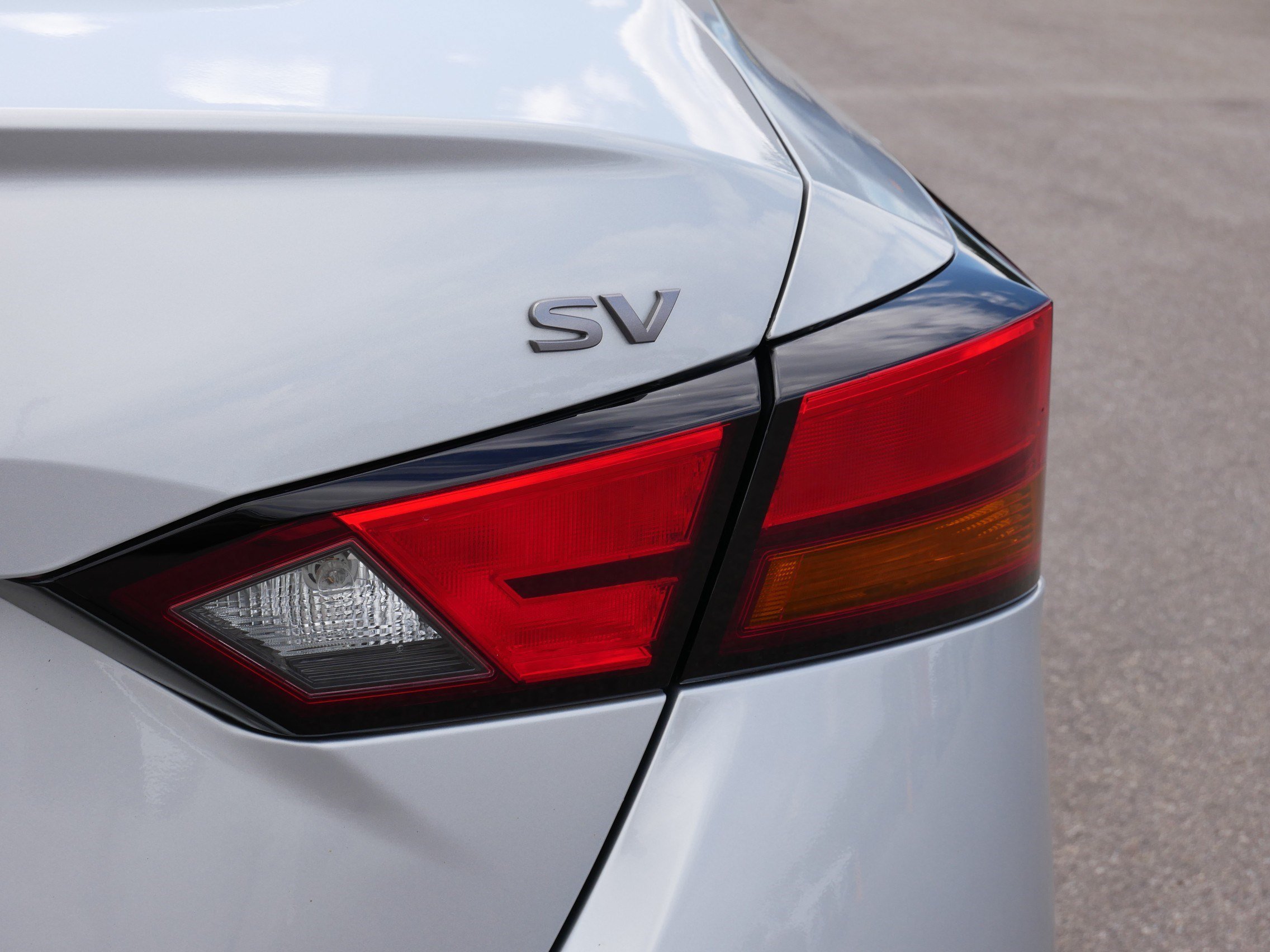 2023 Nissan Altima SV - Photo 17