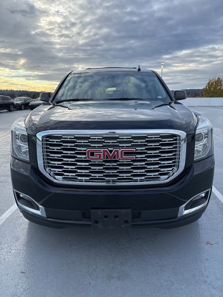 2018 Gmc Yukon XL Denali photo 2