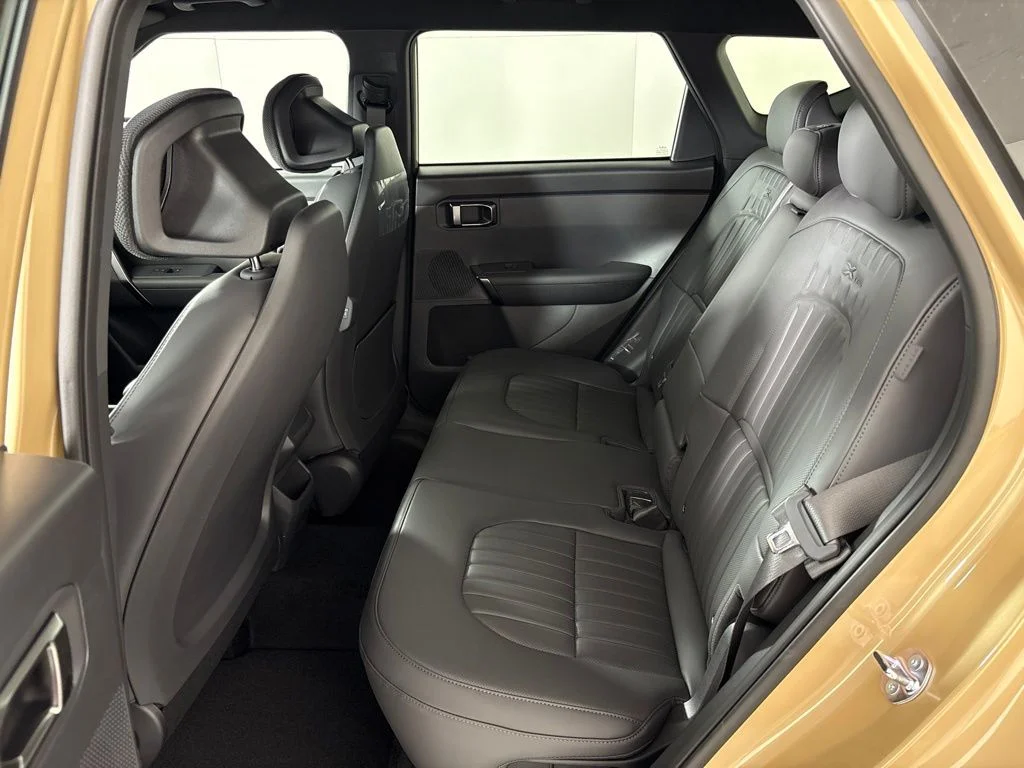 New 2027 Terrain Brown Kia X-Line S image 22