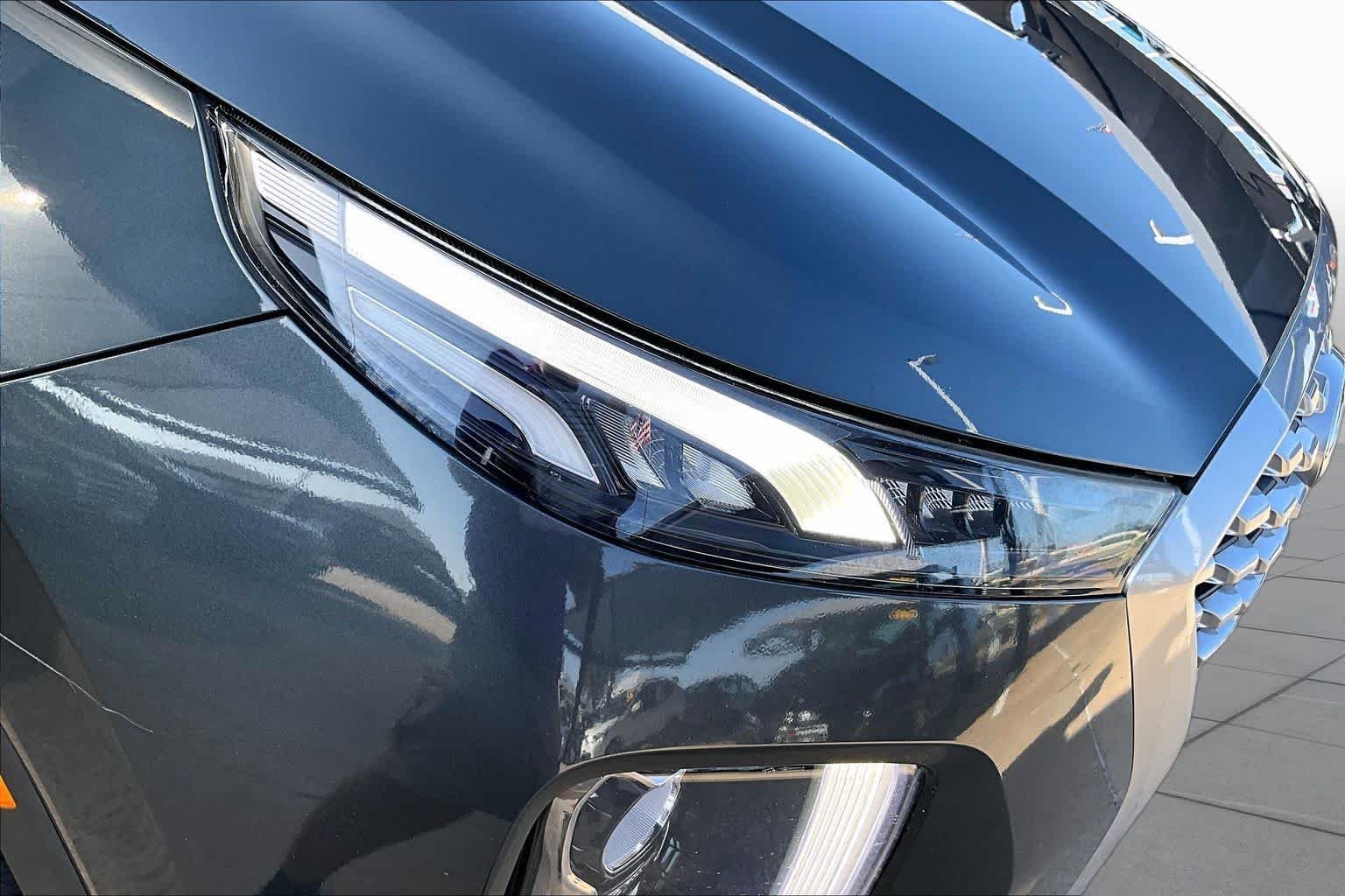 Used 2021 Steel Graphite Hyundai SE image 26