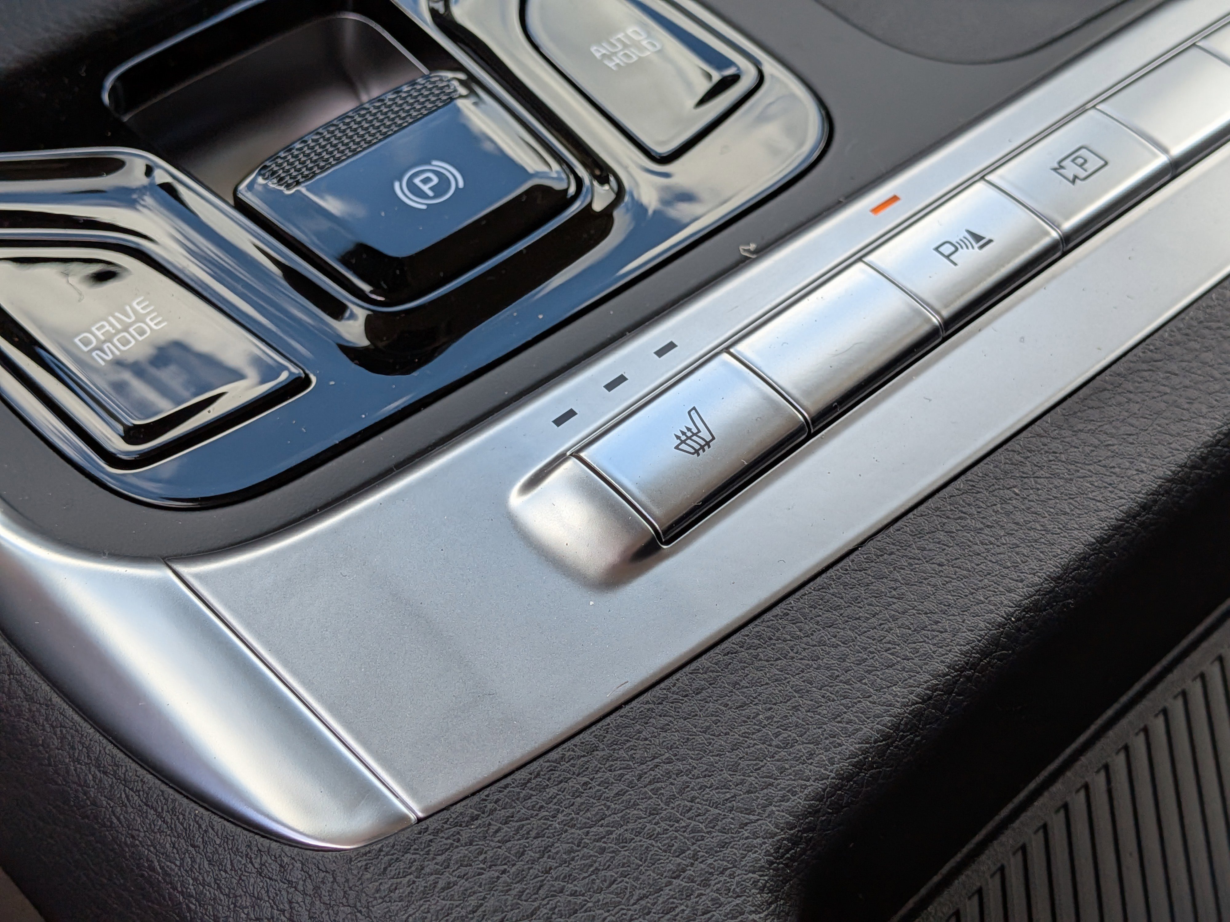 New 2026 Ivory Silver Kia EX image 37