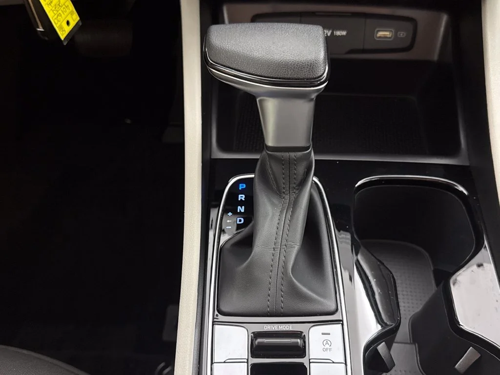2024 Hyundai Tucson SE - Photo 20