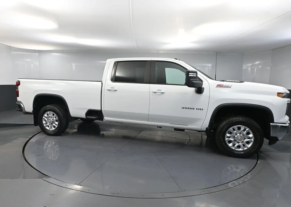 Certified Used 2025 White Chevrolet LT image 2