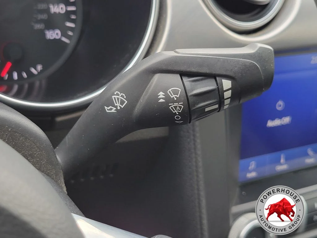 Used 2023 Silver Ford EcoBoost Premium image 27