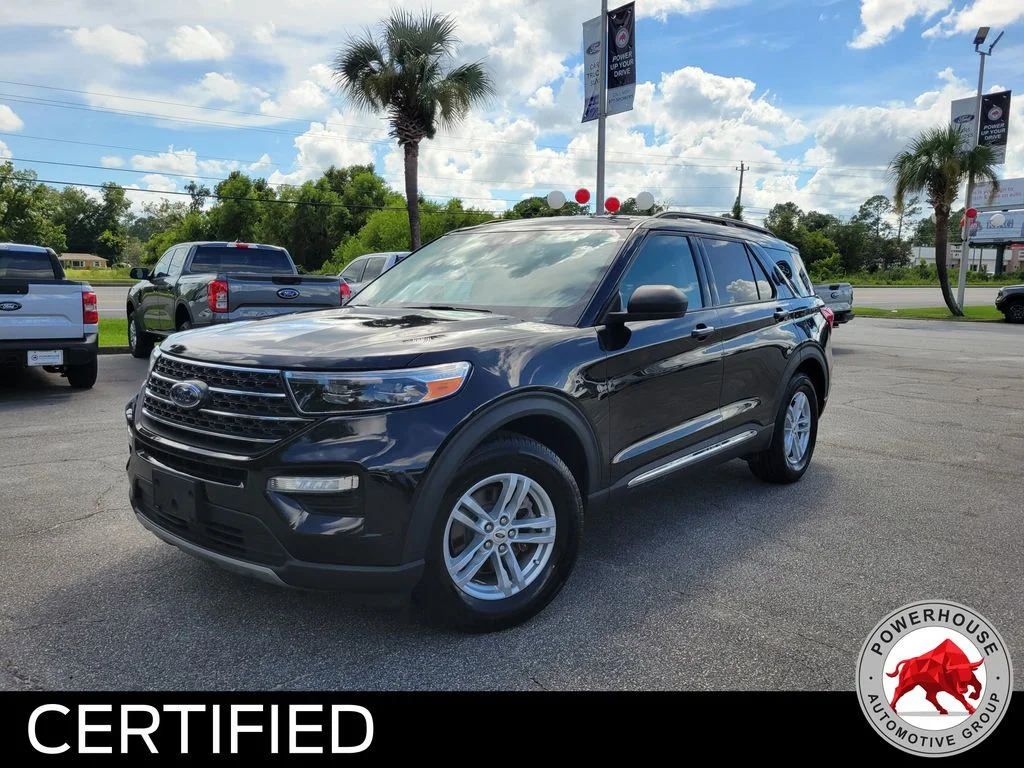 Used 2024 Black Ford XLT image 2