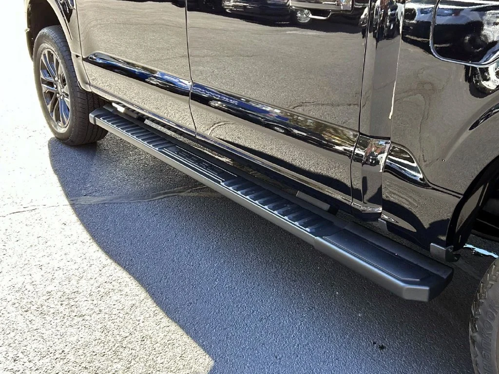 Used 2026 Agate Black Metallic Ford Lariat image 13