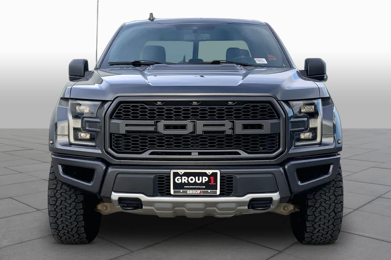 Used 2019 Magnetic Metallic Ford Raptor image 7