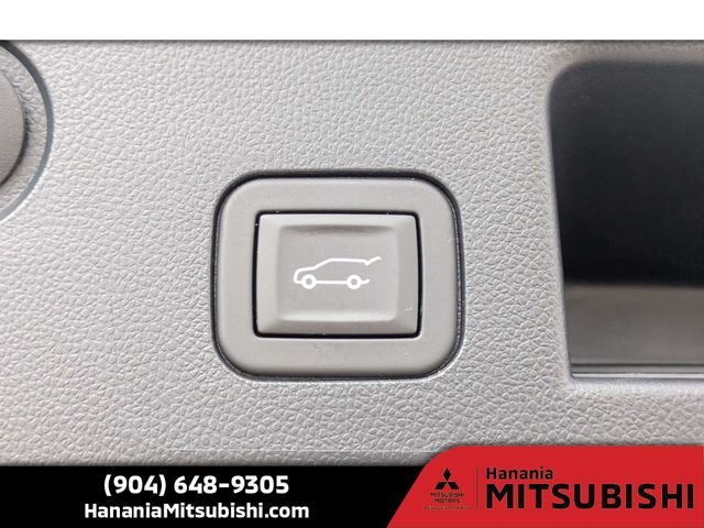 Used 2025 Black Chevrolet RS image 13
