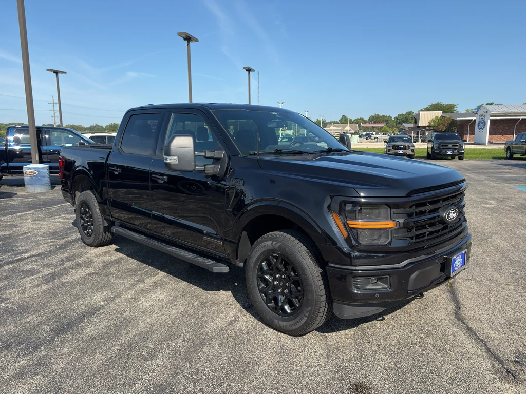 2025 Ford F-150 XLT SuperCrew 4WD