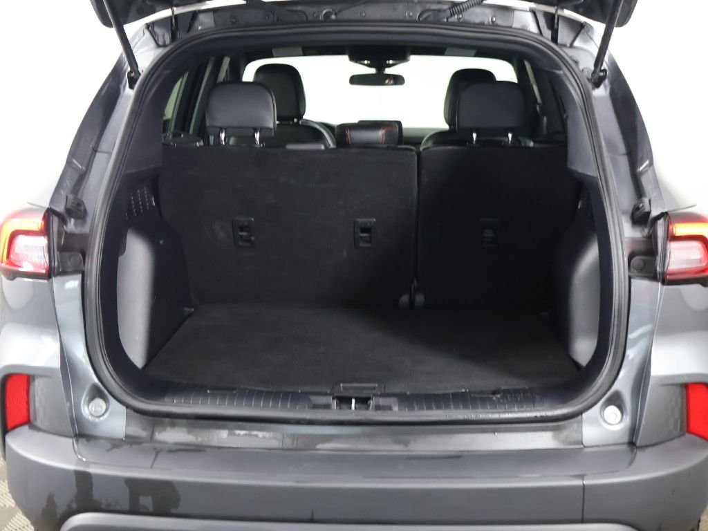Used 2025 Gray Ford ST-Line image 17