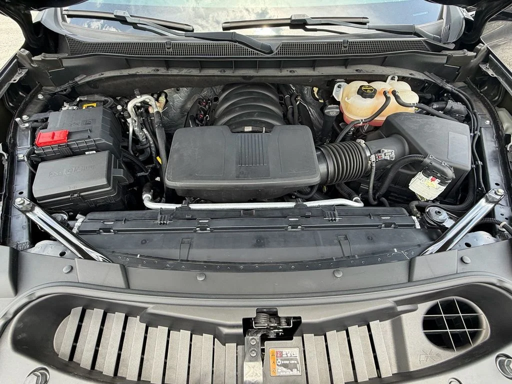 Used 2024 Black Chevrolet Premier image 20