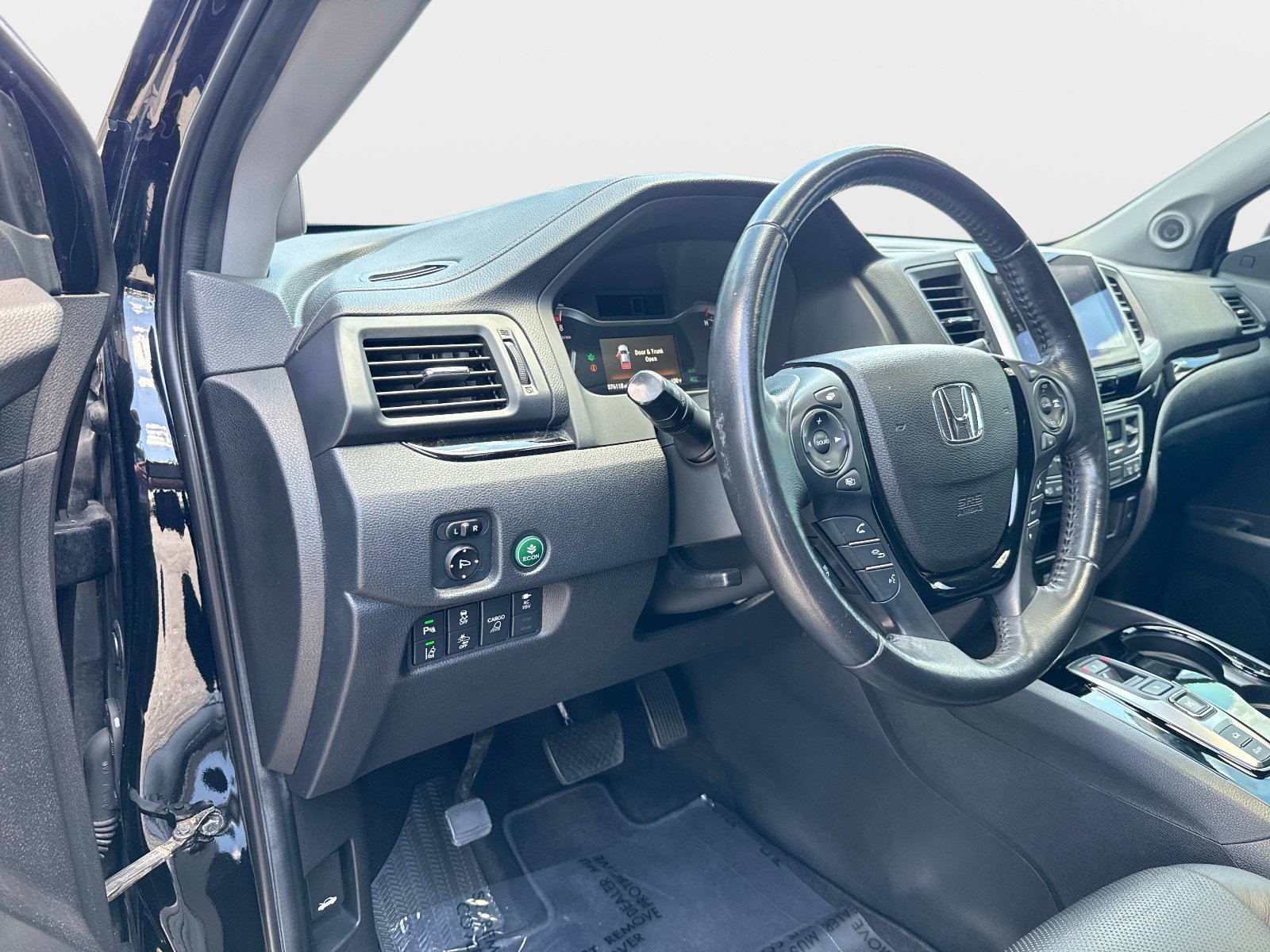 Used 2020 Black Honda RTL-E image 18