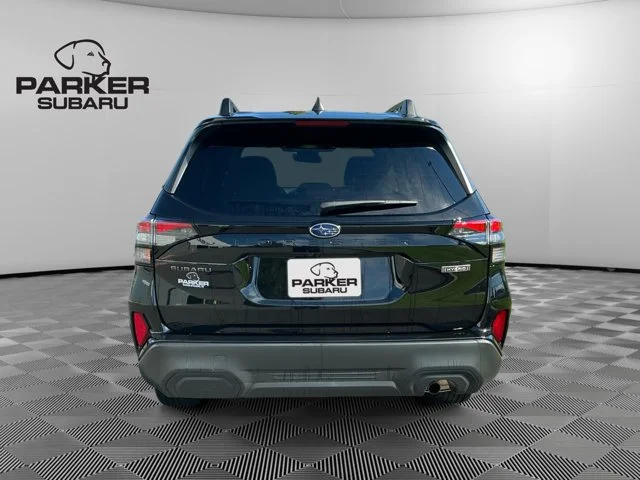 New 2026 CRYSTAL BLACK SILICA Subaru Premium Hybrid image 4