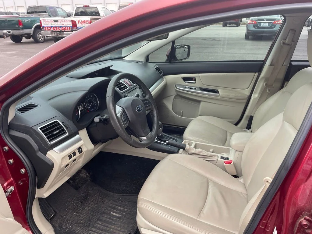 Used 2015 Red Subaru 2.0i Limited image 9