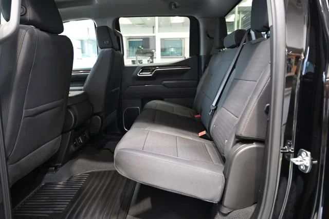 2026 Chevrolet Silverado 1500 LT - Photo 12
