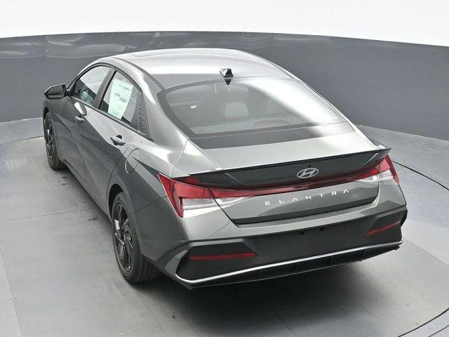 New 2026 Gray Hyundai SEL Sport Plus image 10