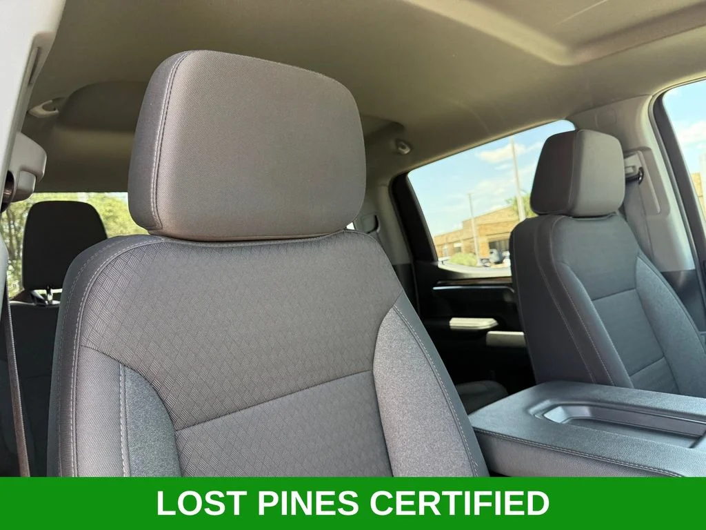 Used 2025 Black Chevrolet LT image 26