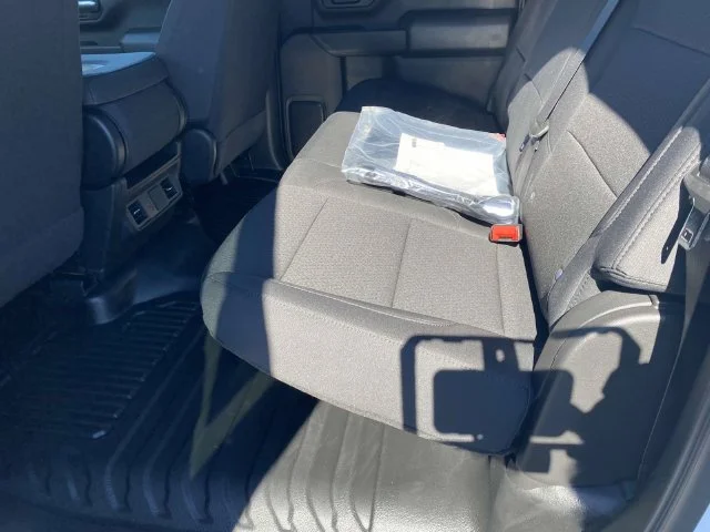 2024 GMC Sierra 2500HD Pro - Photo 10
