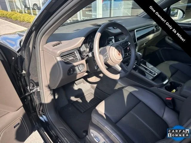 Used 2025 Black Porsche Base image 13