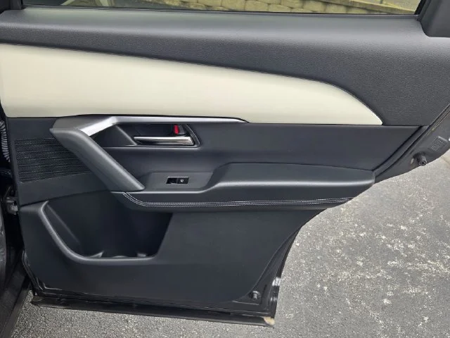 New 2026 Machine Gray Metallic Mazda 2.5 S Select AWD image 8
