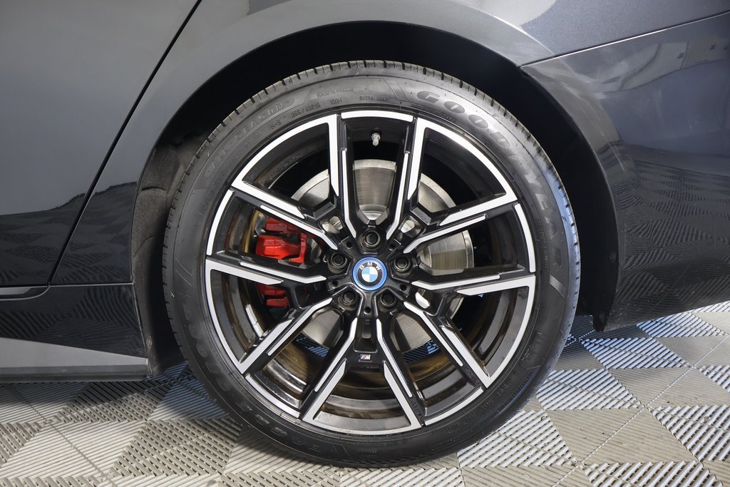 Certified Used 2024 Black Sapphire Metallic BMW M50 image 16