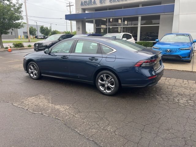 Used 2024 Canyon River Blue Metallic Honda EX image 8