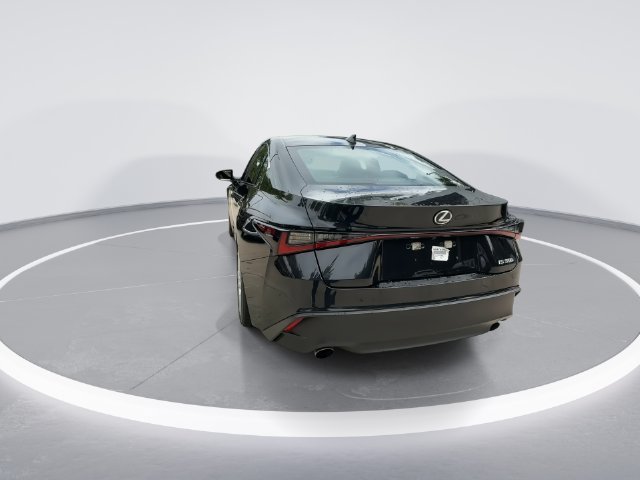 2025 Lexus IS 300 - Photo 6