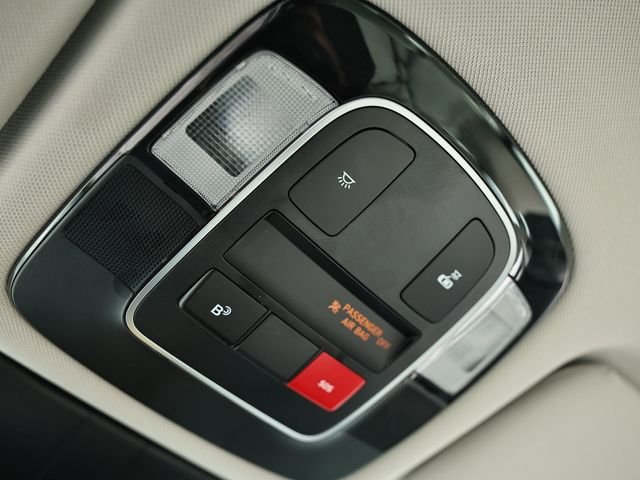 Used 2024 Aero Silver Hyundai SEL image 40
