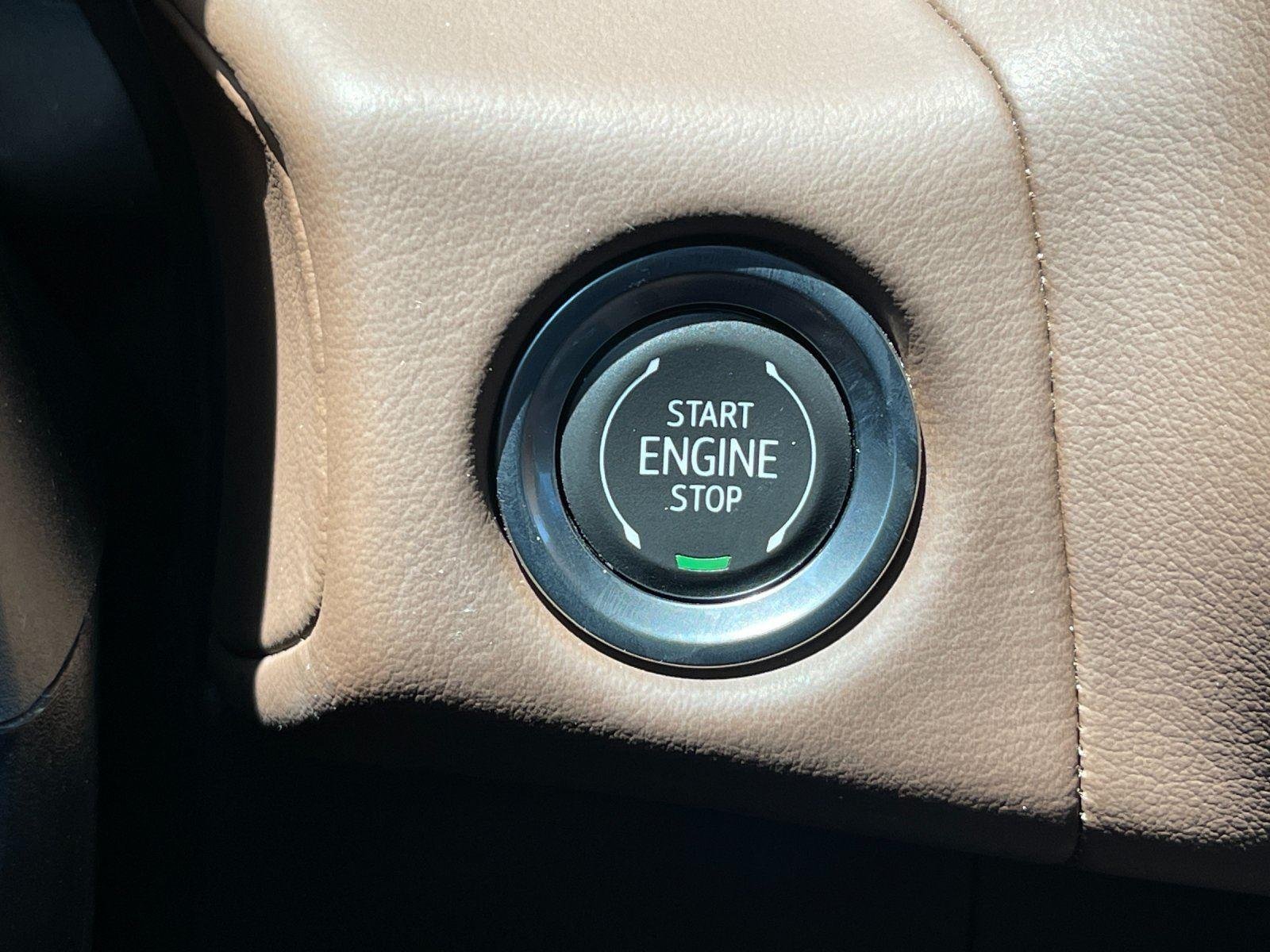 Used 2024 Iridescent Pearl Tricoat Chevrolet High Country image 23