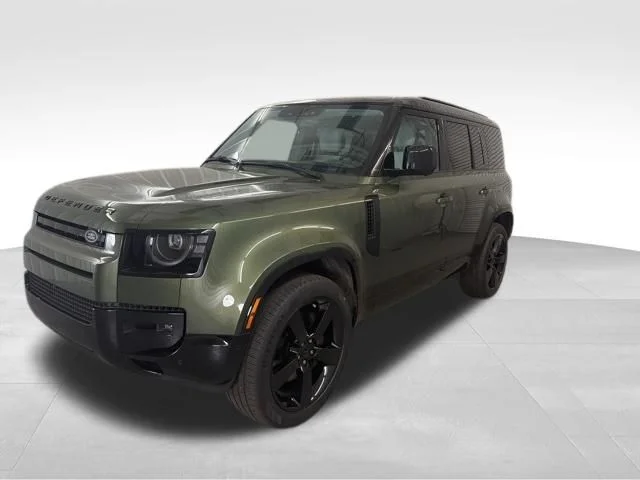 2026 Land Rover Defender 110 X-Dynamic SE P400's photo