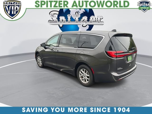 Used 2023 Gray Chrysler Touring L image 8