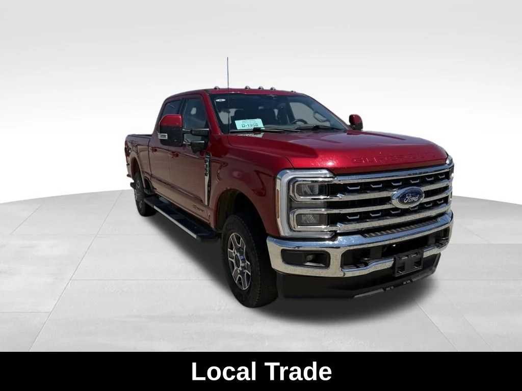 Used 2023 Red Ford Lariat image 3