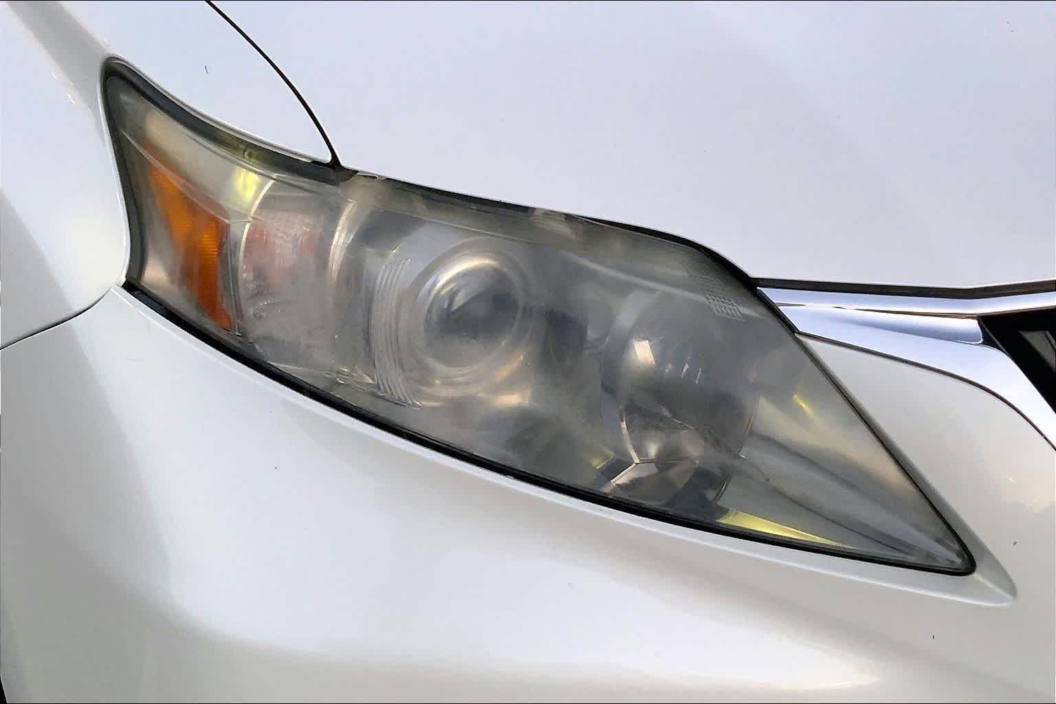 Used 2010 Starfire Pearl Lexus  image 24