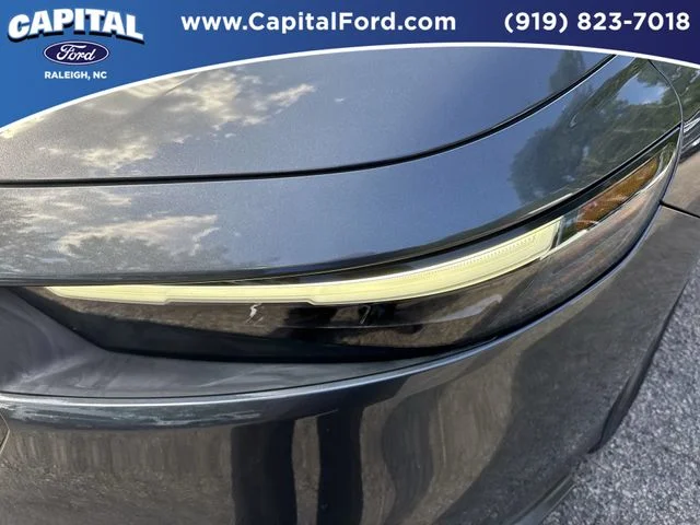 Used 2023 Gray Honda EX image 11