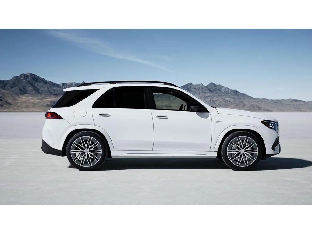 New 2027 White Mercedes-Benz  image 2