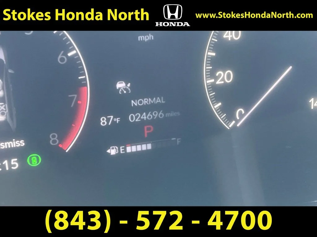 Used 2024 Black Honda EX-L image 8