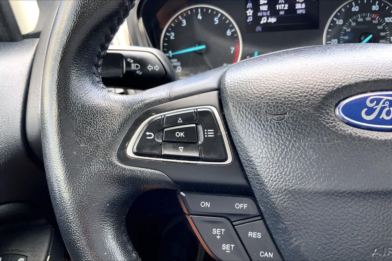 Used 2018 Lightning Blue Metallic Ford SE image 24