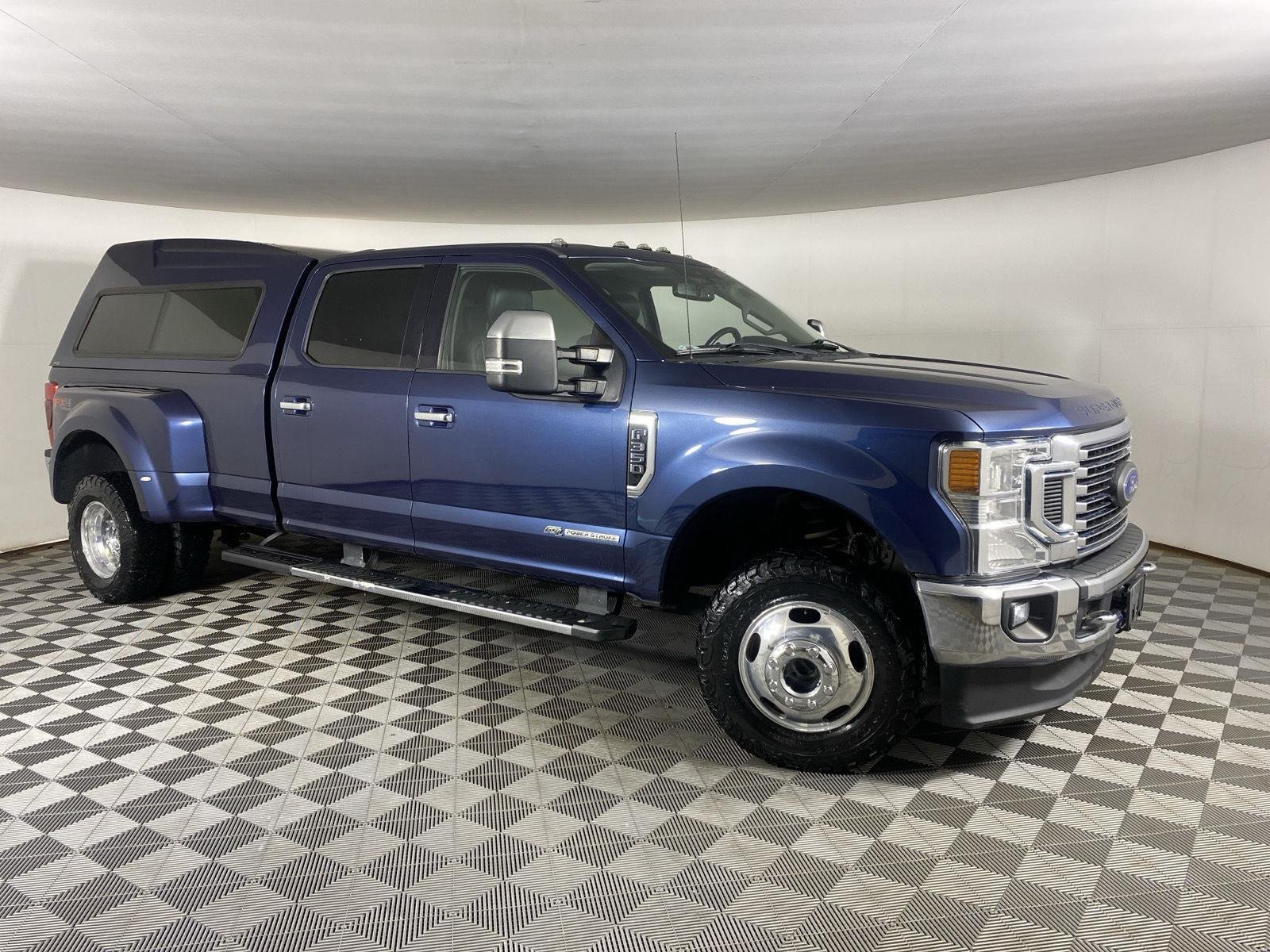 Used 2020 Blue Jeans Ford Lariat image 11