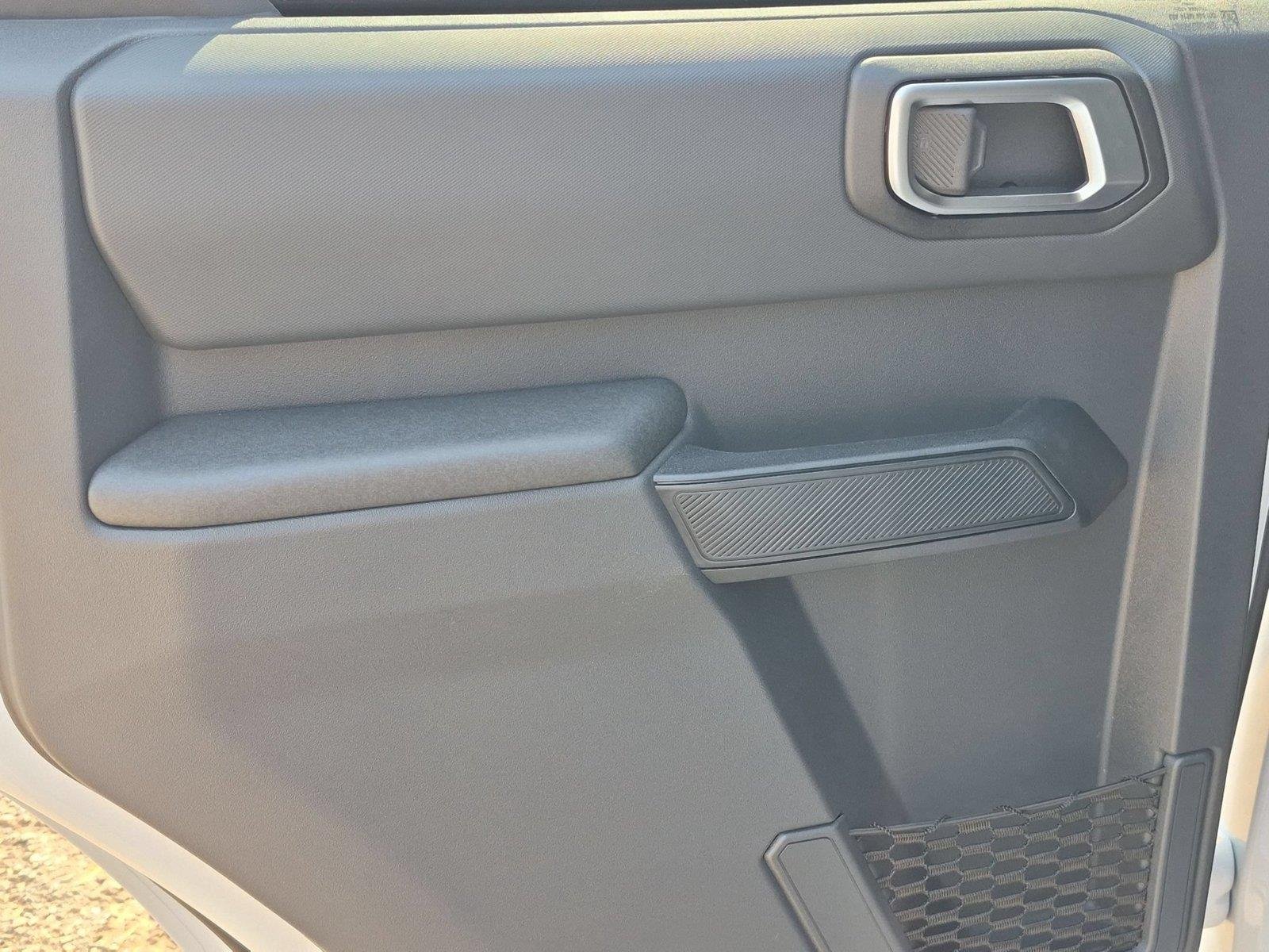 New 2026 Oxford White Ford Badlands® image 29