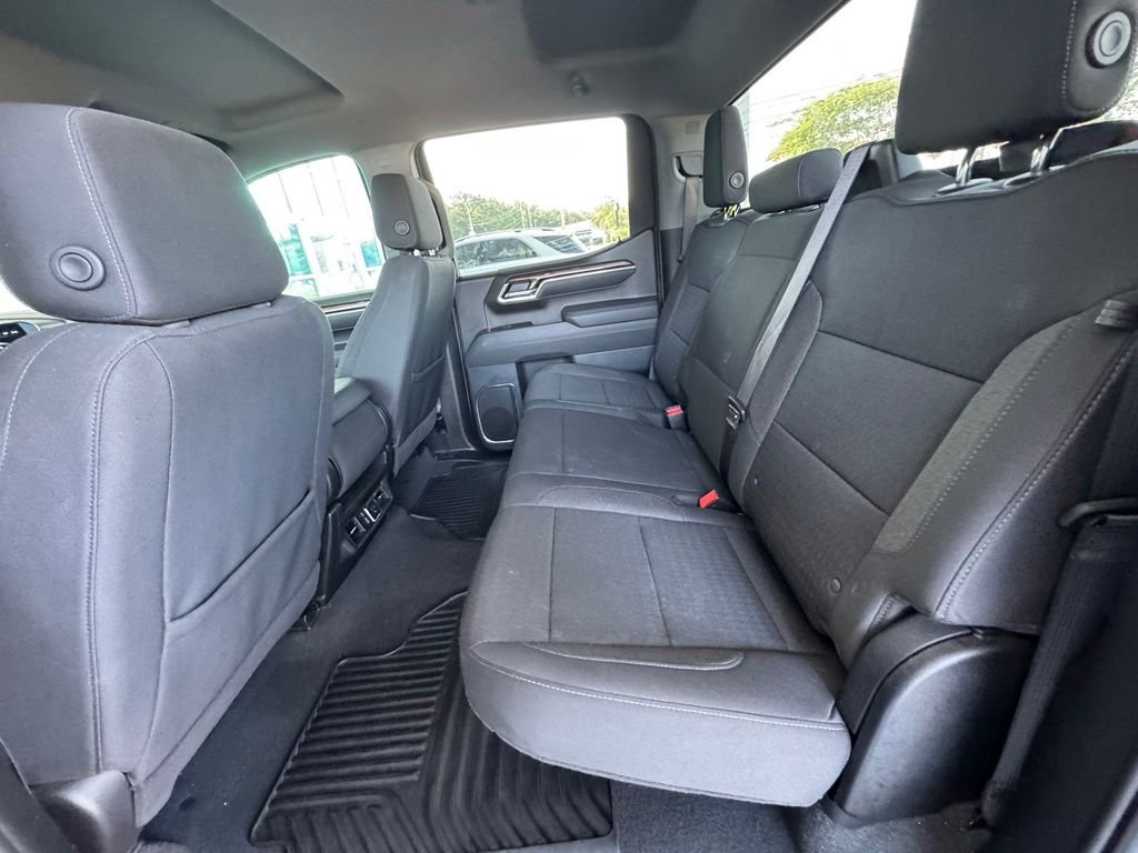 Used 2025 Gray Chevrolet LT image 20