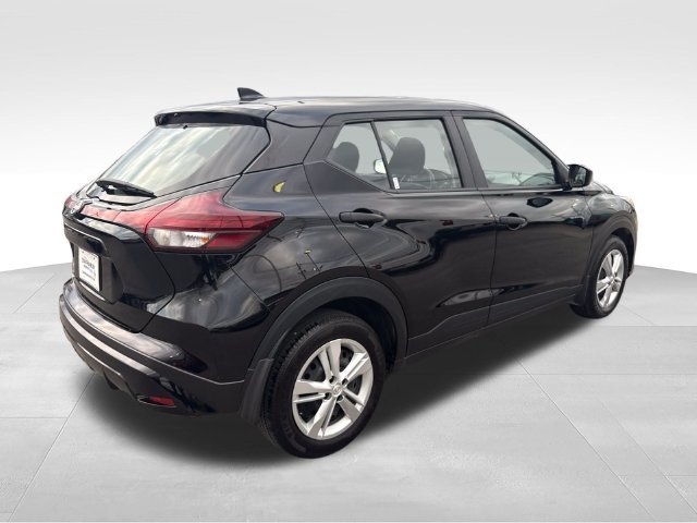 Used 2025 Black Nissan S image 5