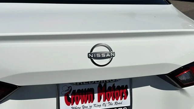 New 2026 White Nissan 2.5 SV image 12