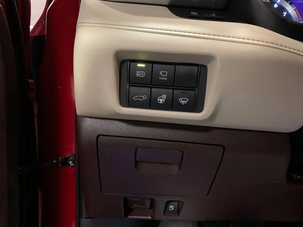 Used 2020 Red Toyota Platinum image 36