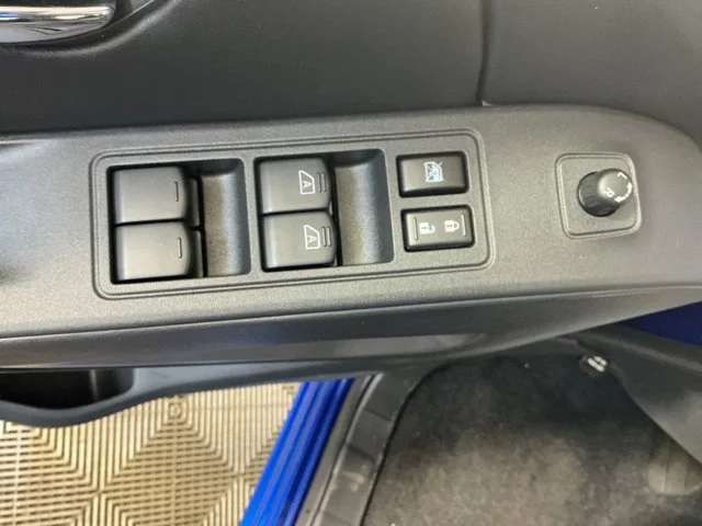 New 2027 Blue Nissan SV image 11