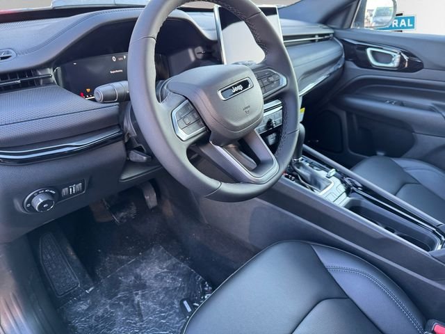 New 2026 Hydro Blue Pearl-Coat Exterior Paint Jeep Limited image 11