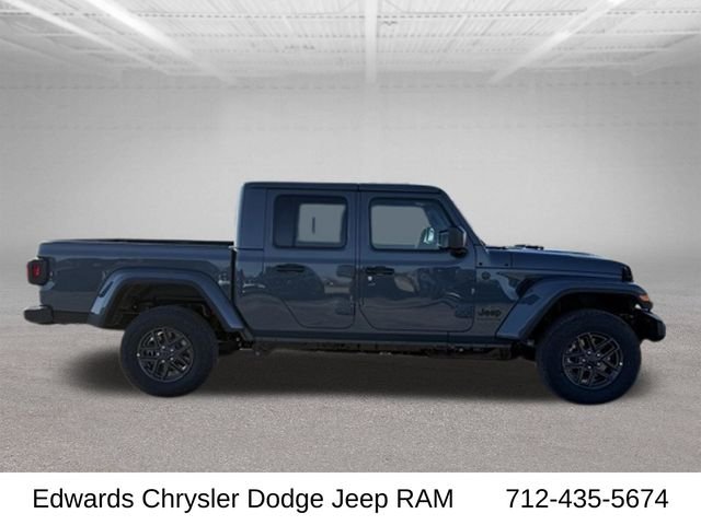 New 2026 Anvil Clearcoat Jeep Sport S image 11