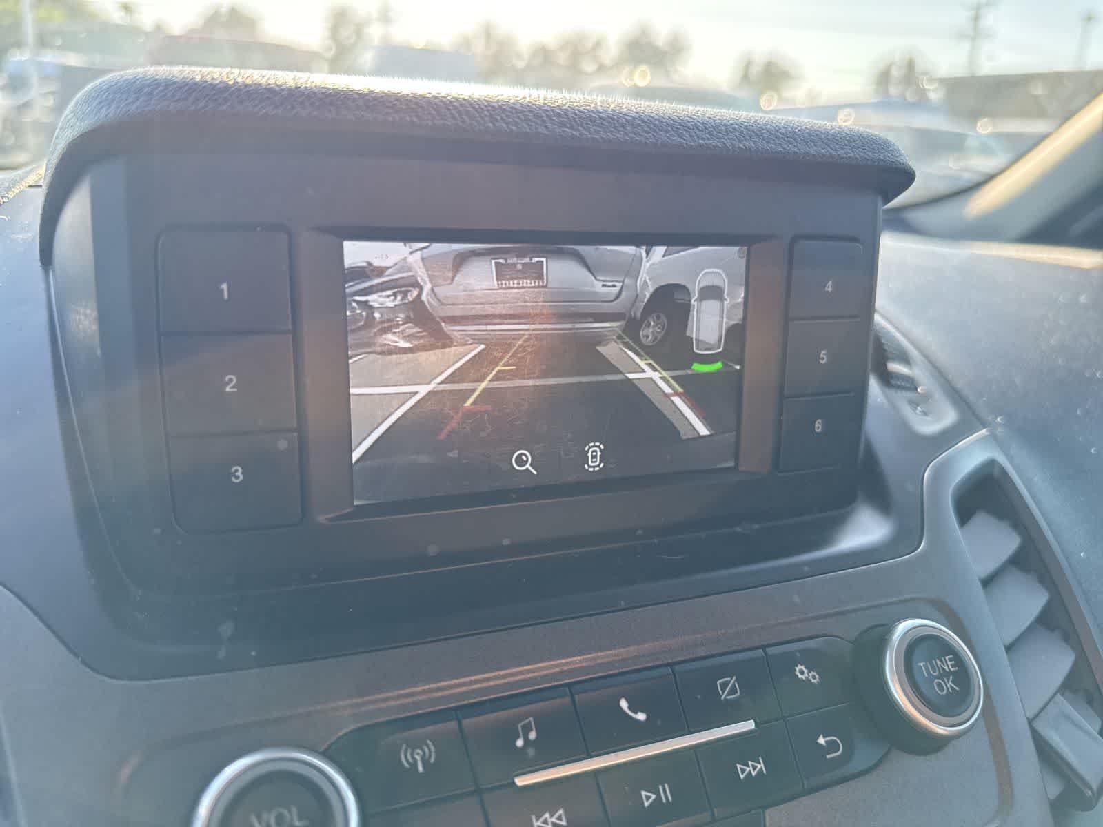 Used 2020 Frozen White Ford XL image 27